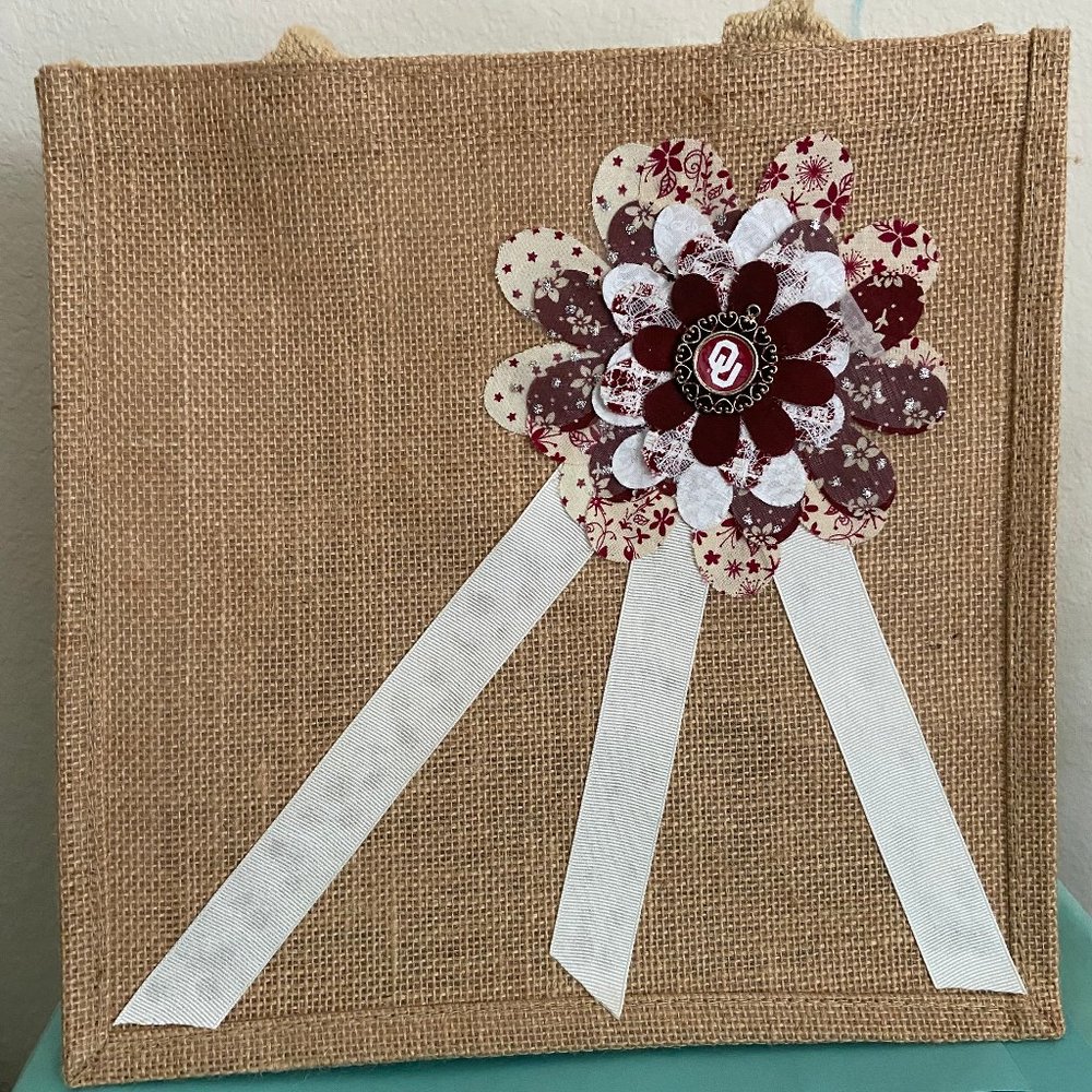 Women's Hand-Decorated Jute/Burlap Tote in Oklahoma University